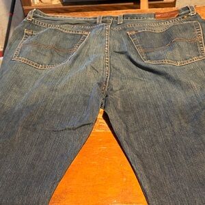 Lucky Brand Relaxed Fit Blue Jeans